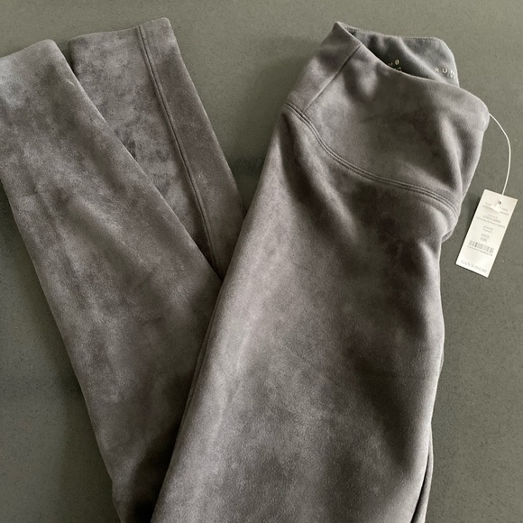 Ult suede runway legging - Picture 2 of 5